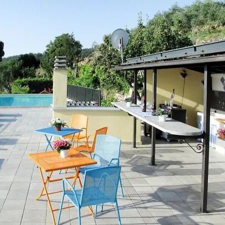 Sleeps 30 Pool Air Con * Valloria Marittima