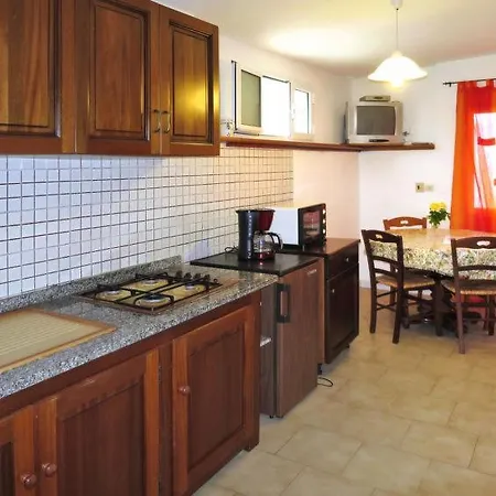 Sleeps 30 Pool Air Con Holiday home Valloria Marittima