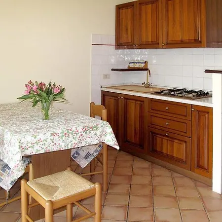 Sleeps 30 Pool Air Con Holiday home *