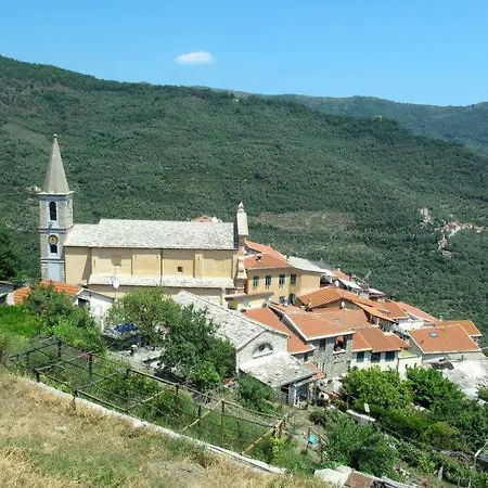 Holiday home Sleeps 30 Pool Air Con Valloria Marittima