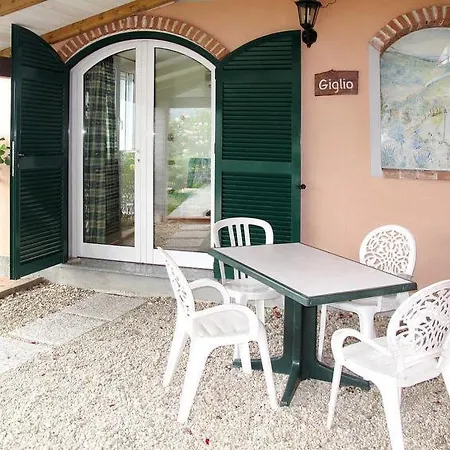 Sleeps 30 Pool Air Con Valloria Marittima