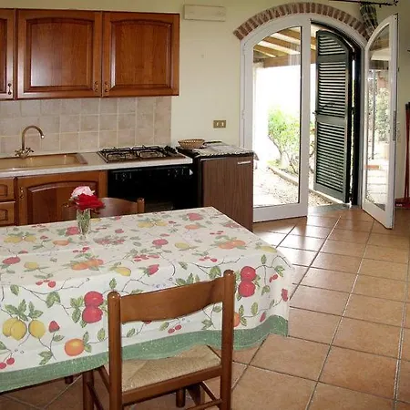 Sleeps 30 Pool Air Con Valloria Marittima