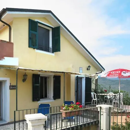 Holiday home Sleeps 30 Pool Air Con