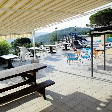 Sleeps 30 Pool Air Con * Valloria Marittima