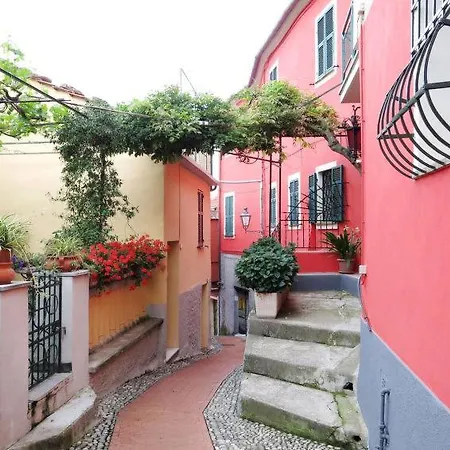 Sleeps 30 Pool Air Con * Valloria Marittima